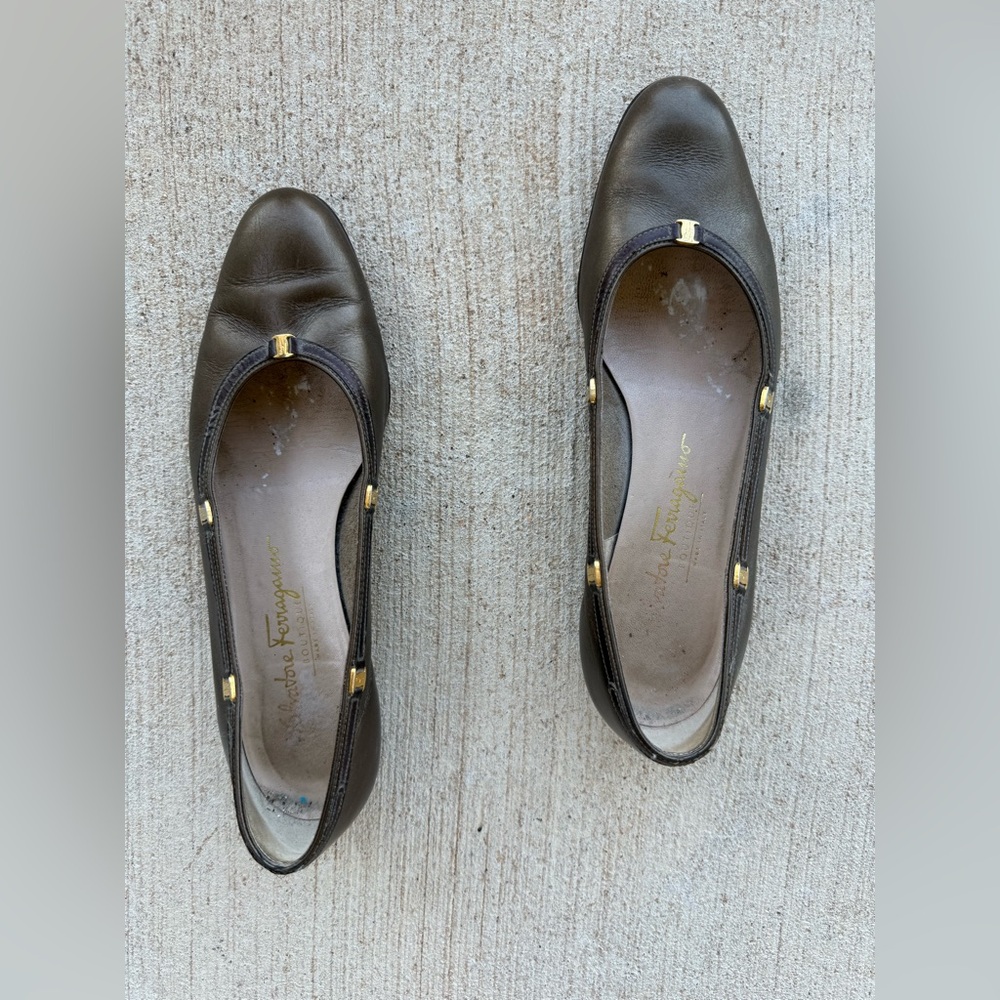Salvatore Ferragamo Flats, Size 8